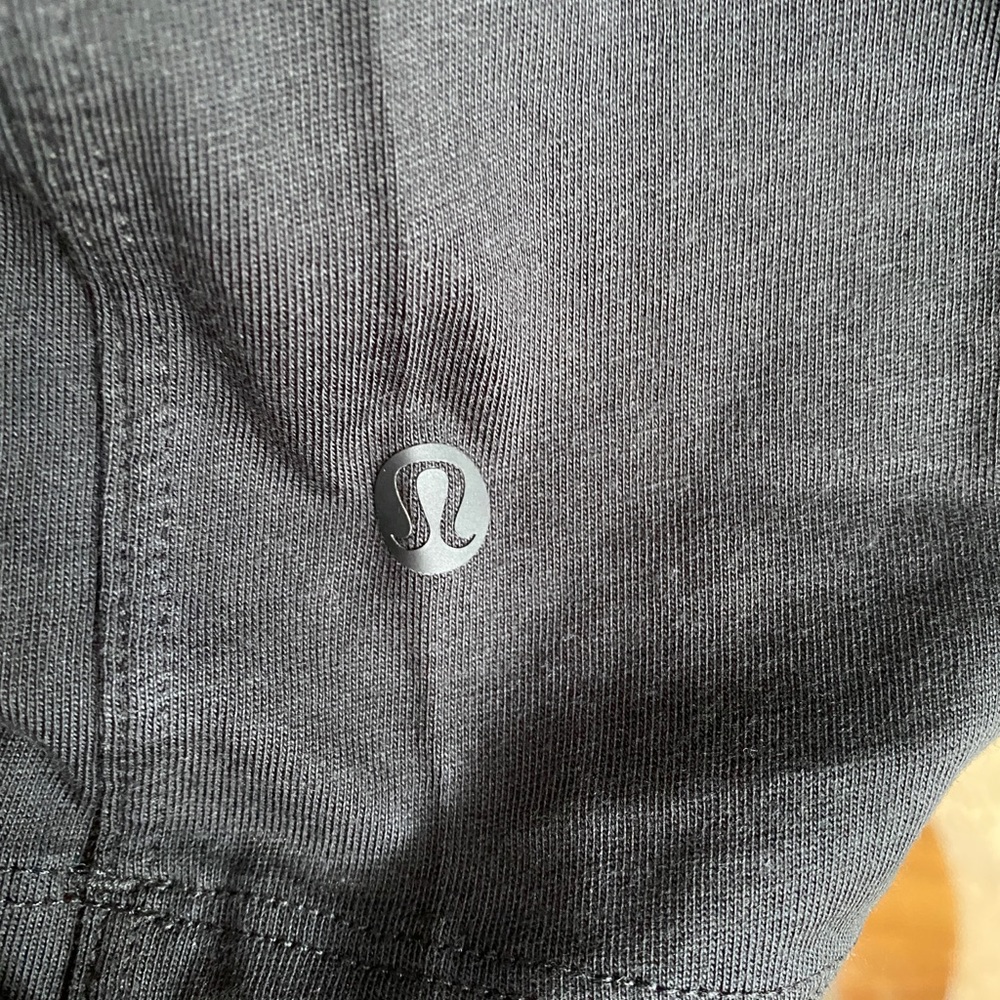 NWOT LULULEMON All Yours Boyfriend Box Tee Shirt Medium, Black - Picture 6 of 9